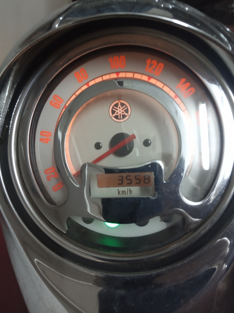 YAMAHA DRAG STAR XVS 1100.