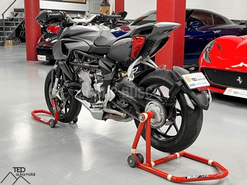 Mv Agusta Rivale 800 *1500km* *VENUT* *SOLD* *VENDUE*