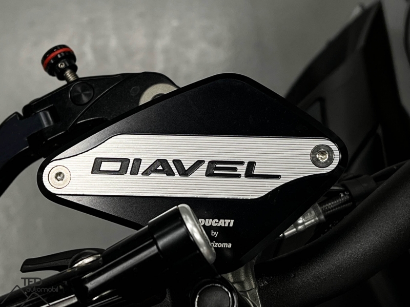 Ducati Diavel 1260S *VENUT* *SOLD* *VENDUE*