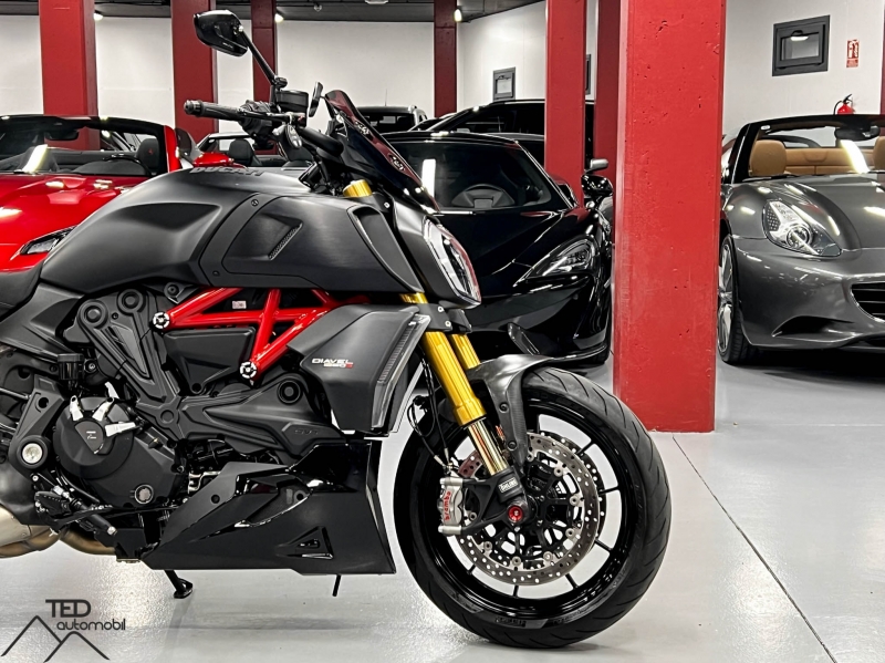 Ducati Diavel 1260S *VENUT* *SOLD* *VENDUE*