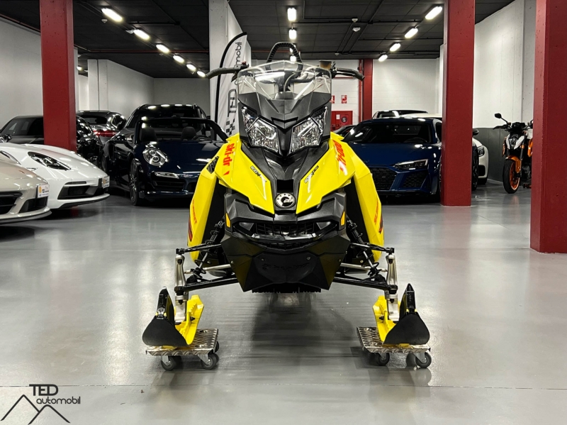 *VENUT* *VENDIDO* *VENDUE* *SOLD* Ski-Doo Summit 800R AMB REMOLC *VENUT* *VENDIDO* *VENDUE* *SOLD*