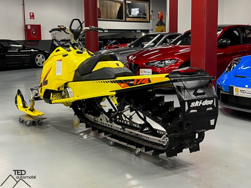 *VENUT* *VENDIDO* *VENDUE* *SOLD* Ski-Doo Summit 800R AMB REMOLC *VENUT* *VENDIDO* *VENDUE* *SOLD*