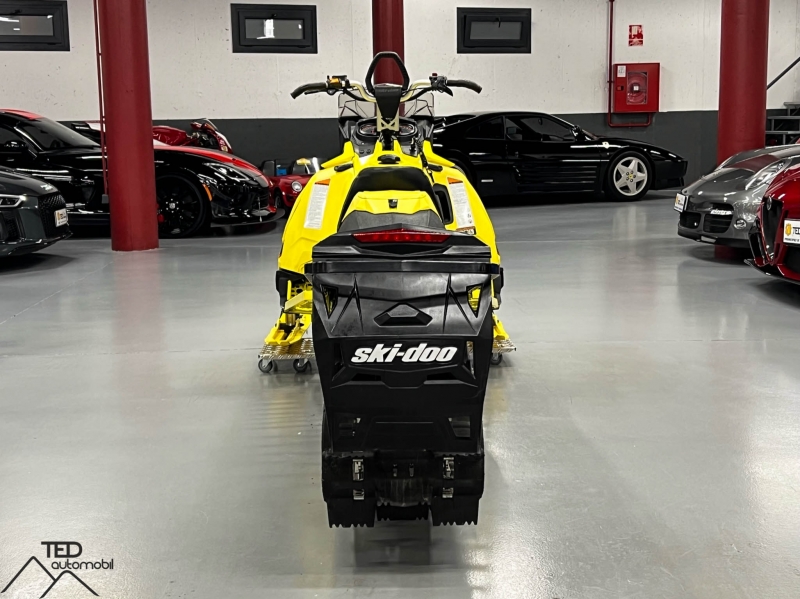 *VENUT* *VENDIDO* *VENDUE* *SOLD* Ski-Doo Summit 800R AMB REMOLC *VENUT* *VENDIDO* *VENDUE* *SOLD*