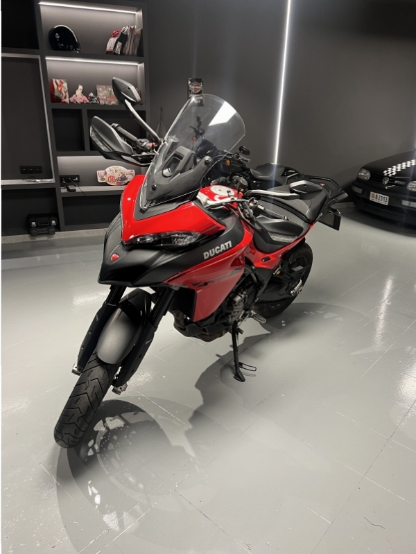Ducati multistada V2 937cc 113cv