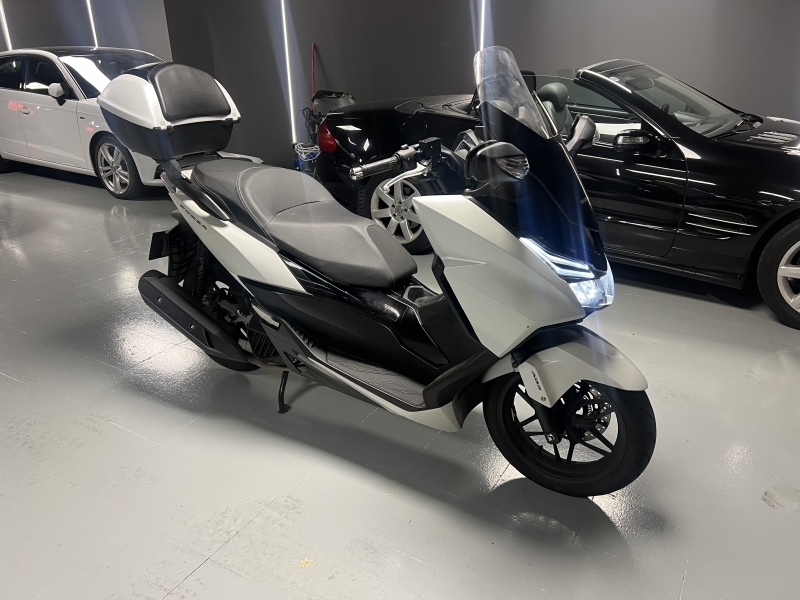 HONDA FORZA 125CC 4.000KM