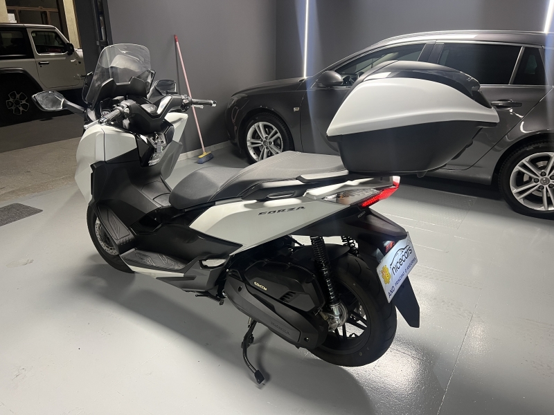 HONDA FORZA 125CC 4.000KM