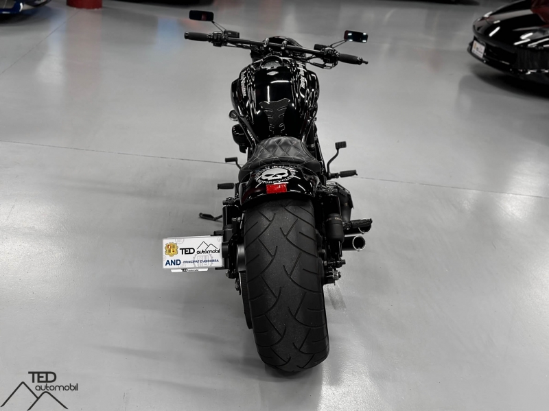 Harley Davidson V Rod