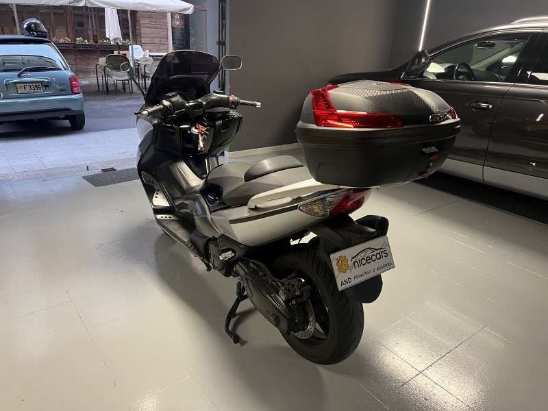 YAMAHA T MAX XP 500