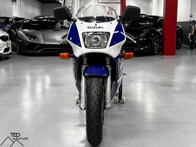 Suzuki RGV 250 2t Gamma *VENUT SOLD*