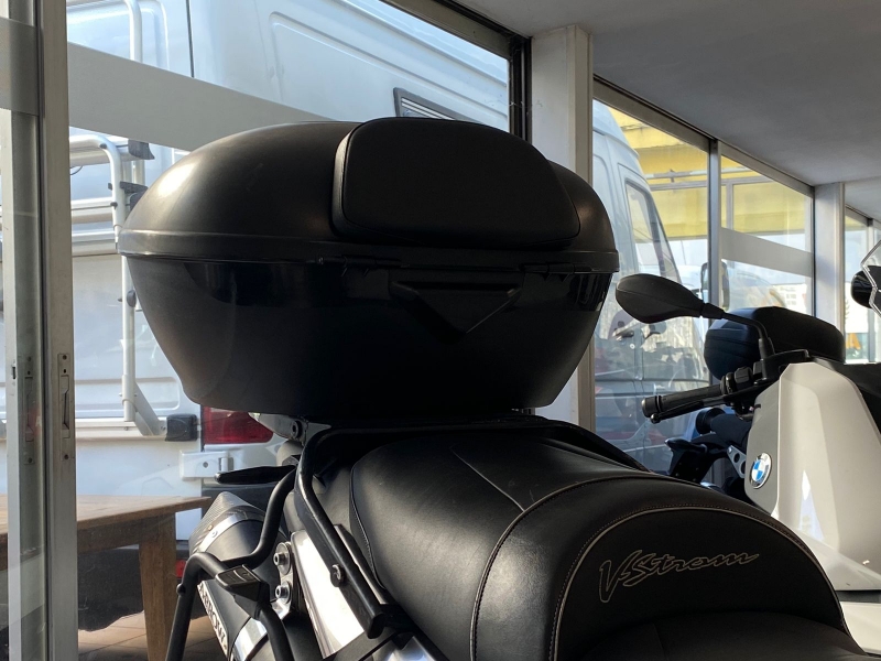 SUZUKI V-STROM DL 650