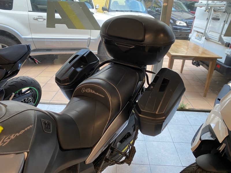 SUZUKI V-STROM DL 650
