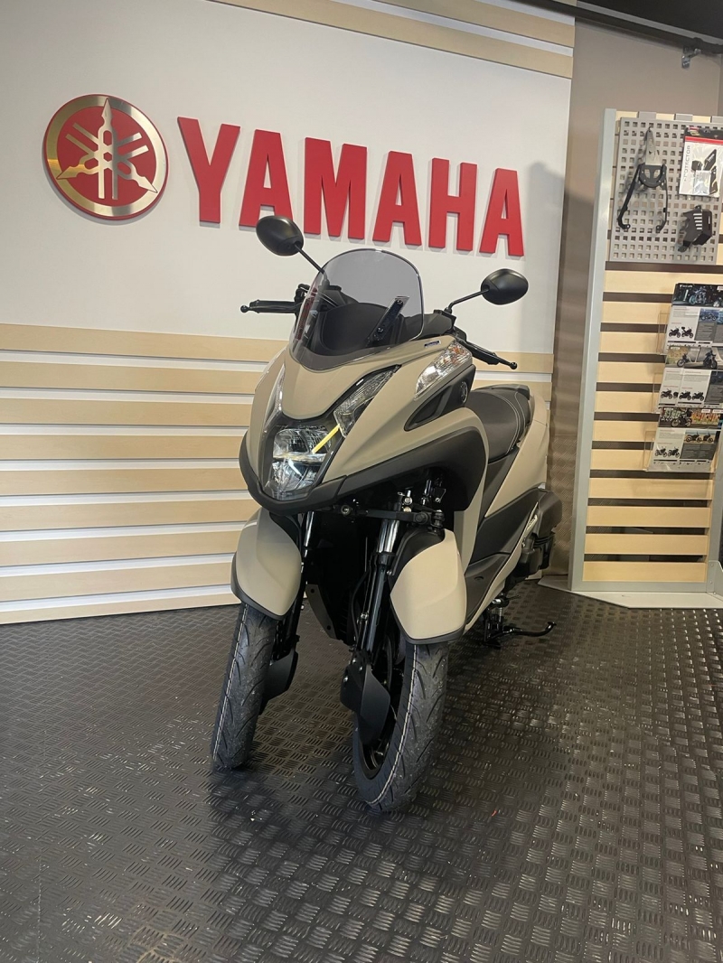 YAMAHA TRICITY 125