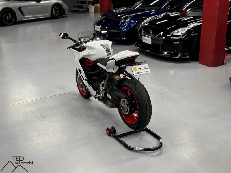 Ducati Supersport 950S Akrapovic *VENUT SOLD VENDUE*