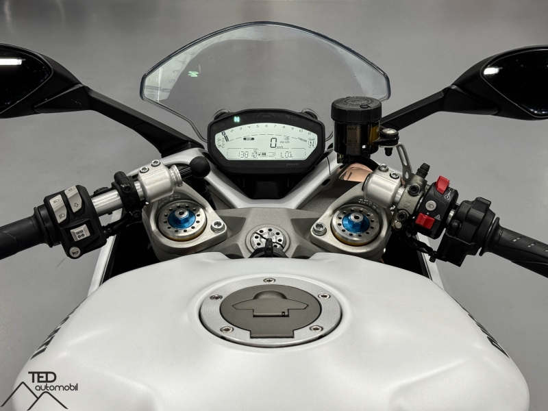 Ducati Supersport 950S Akrapovic *VENUT SOLD VENDUE*