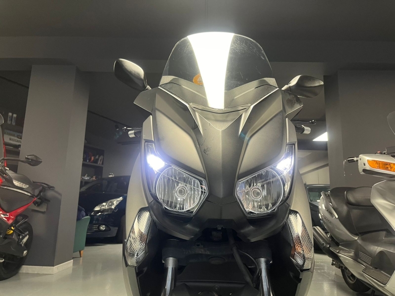 Yamaha X-Max YP 400R