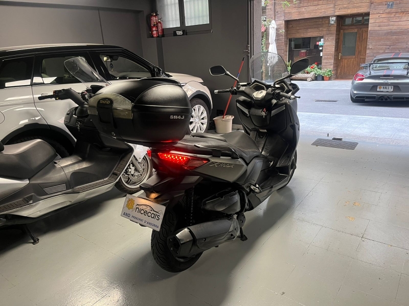 Yamaha X-Max YP 400R