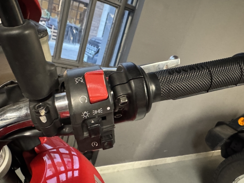 Ducati Multistrada 1000 DS