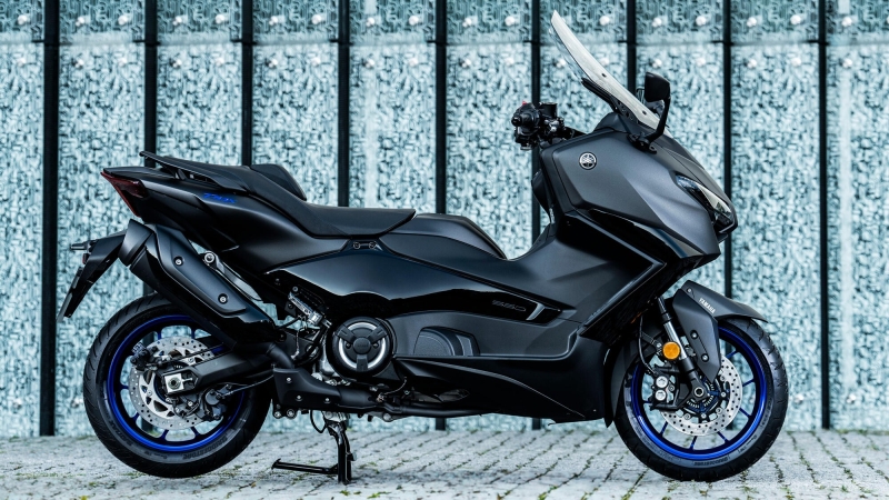 YAMAHA TMAX 560