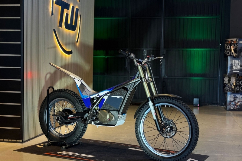 ELECTIC MOTION FACTOR-E 2026