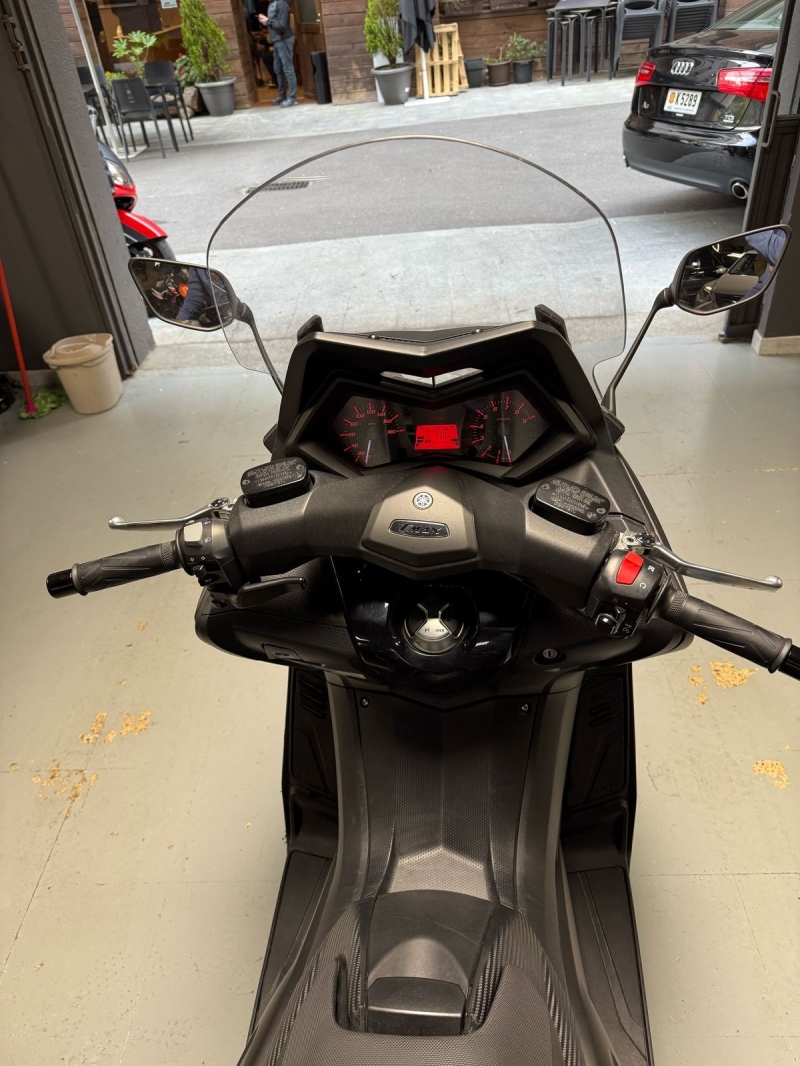 Yamaha T-Max XP 530
