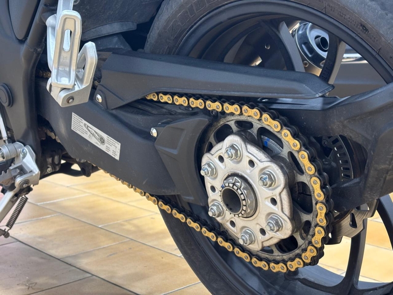 MACBOR EIGHT MILE 500 STREET