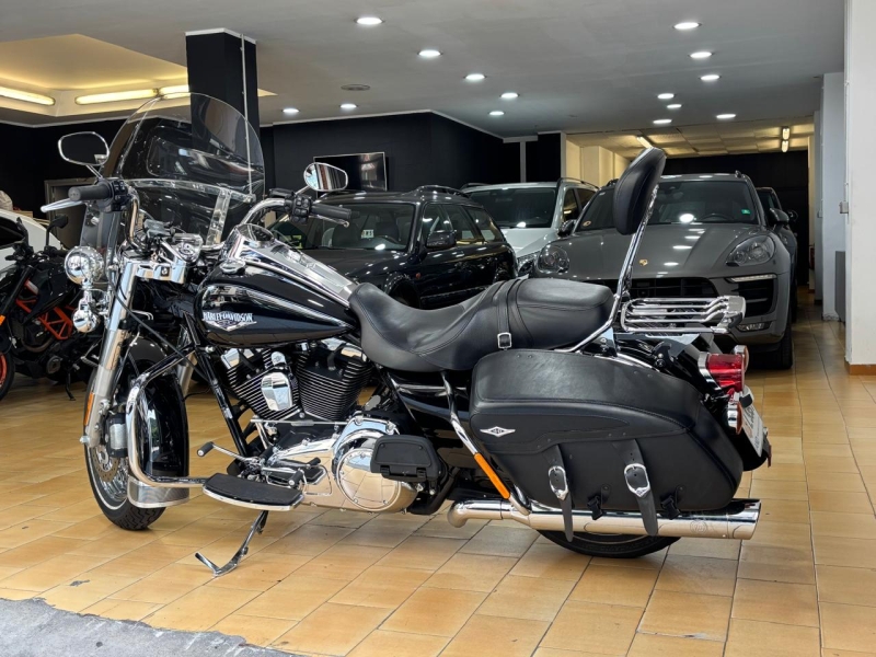 HARLEY-DAVIDSON ROAD KING CLASSIC 103