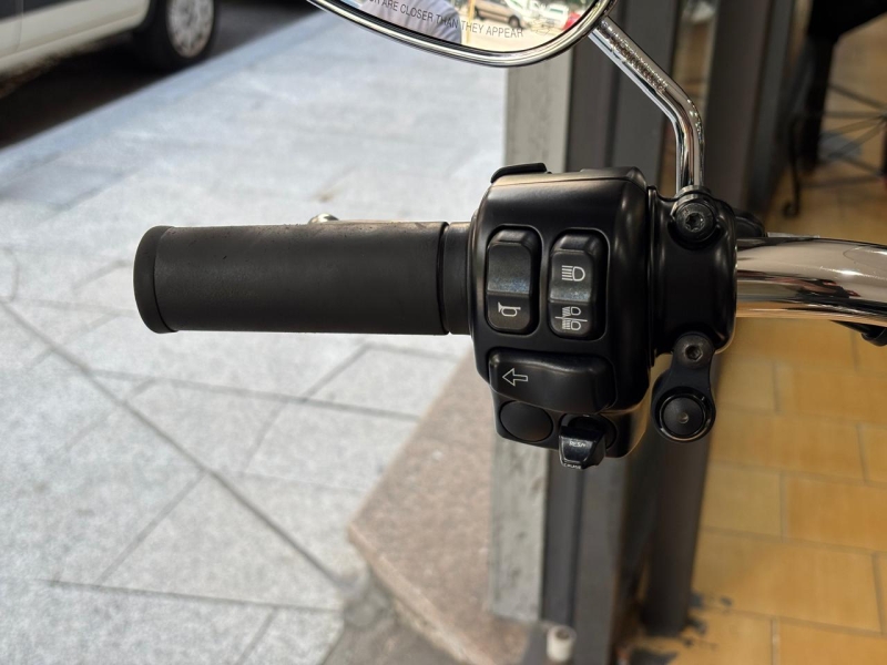 HARLEY-DAVIDSON ROAD KING CLASSIC 103