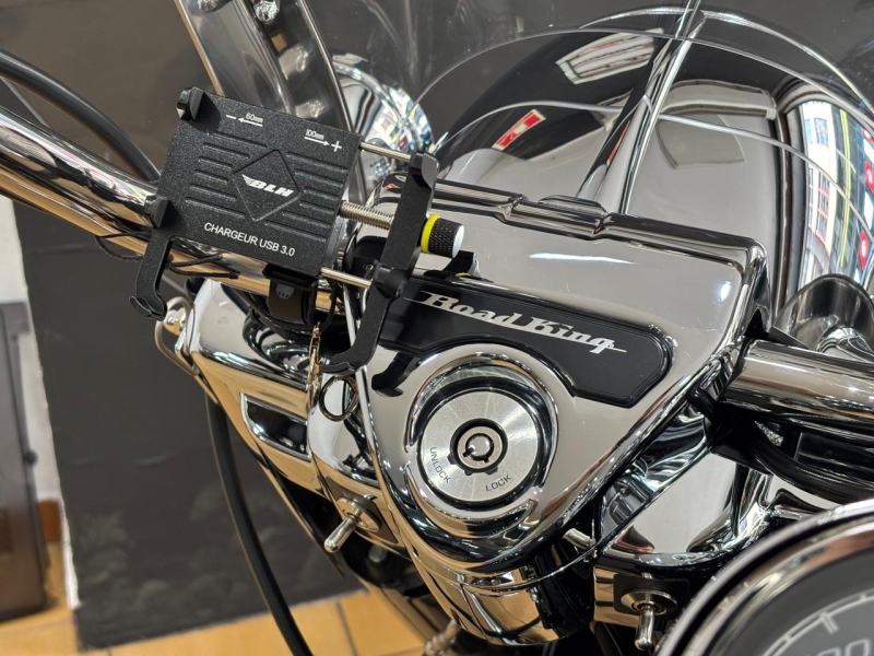 HARLEY-DAVIDSON ROAD KING CLASSIC 103