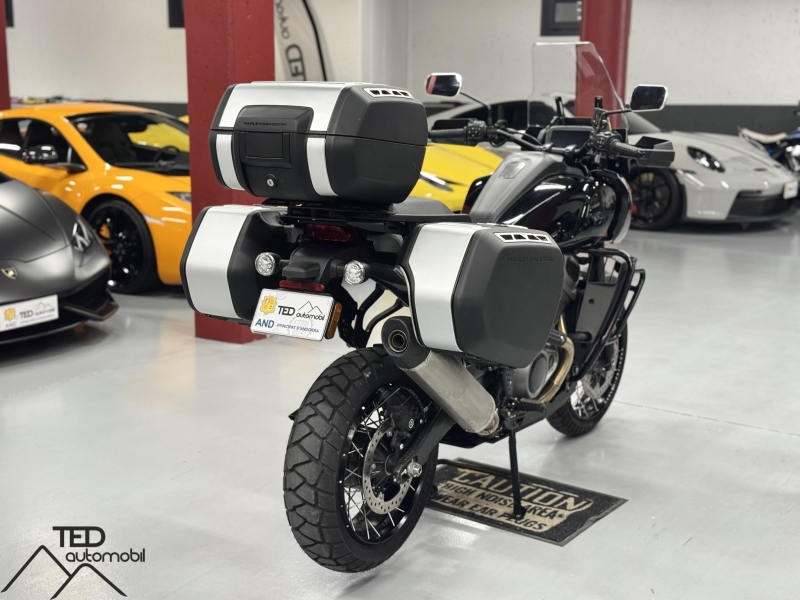 Harley-Davidson Pan America 1250 NOMÉS 135km