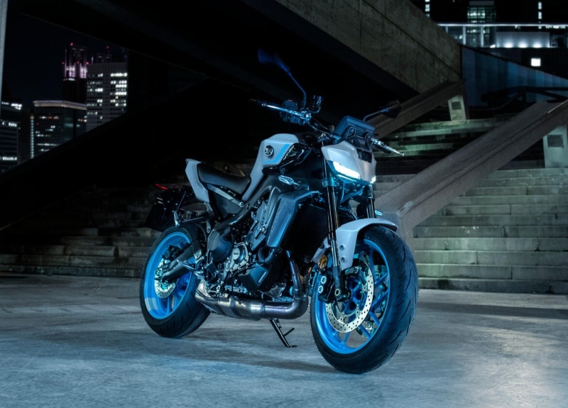YAMAHA MT09 