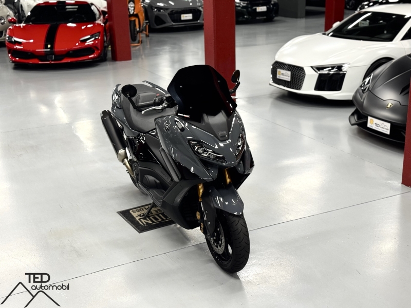 Yamaha Tmax Tech Max 560 *VENUT* *VENDUE* *SOLD*