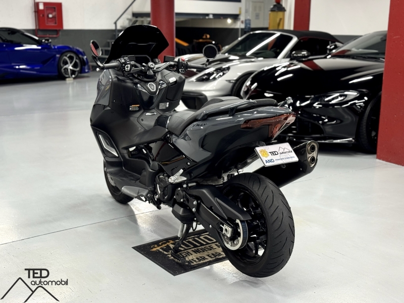 Yamaha Tmax Tech Max 560 *VENUT* *VENDUE* *SOLD*