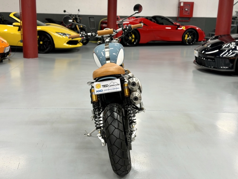 Triumph Scrambler 1200 XE
