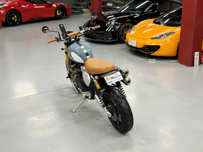 Triumph Scrambler 1200 XE