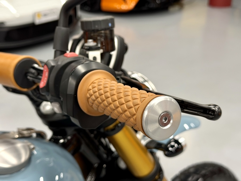 Triumph Scrambler 1200 XE