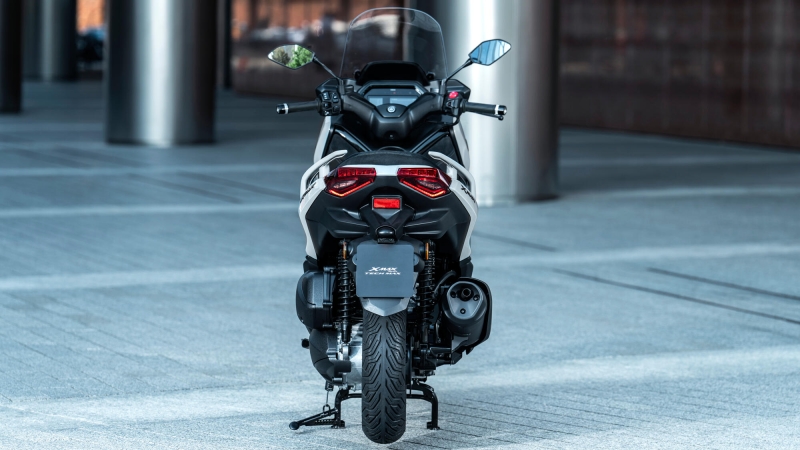 YAMAHA XMAX 300 TECH MAX 2026