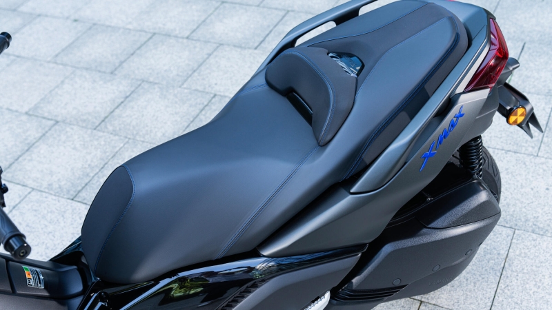 YAMAHA XMAX 125