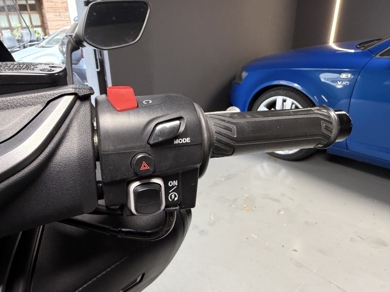 Yamaha T-Max 560