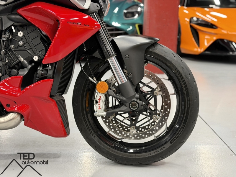 Ducati Diavel V4 168cv