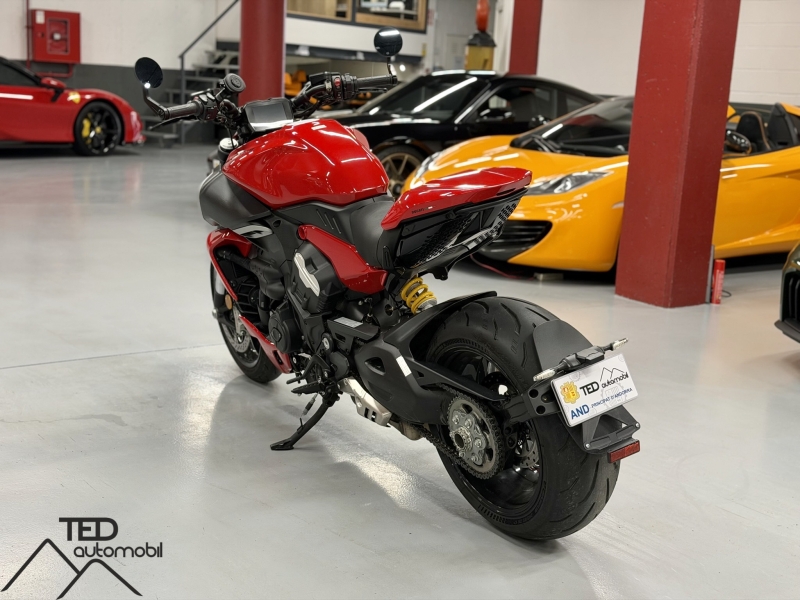 Ducati Diavel V4 168cv