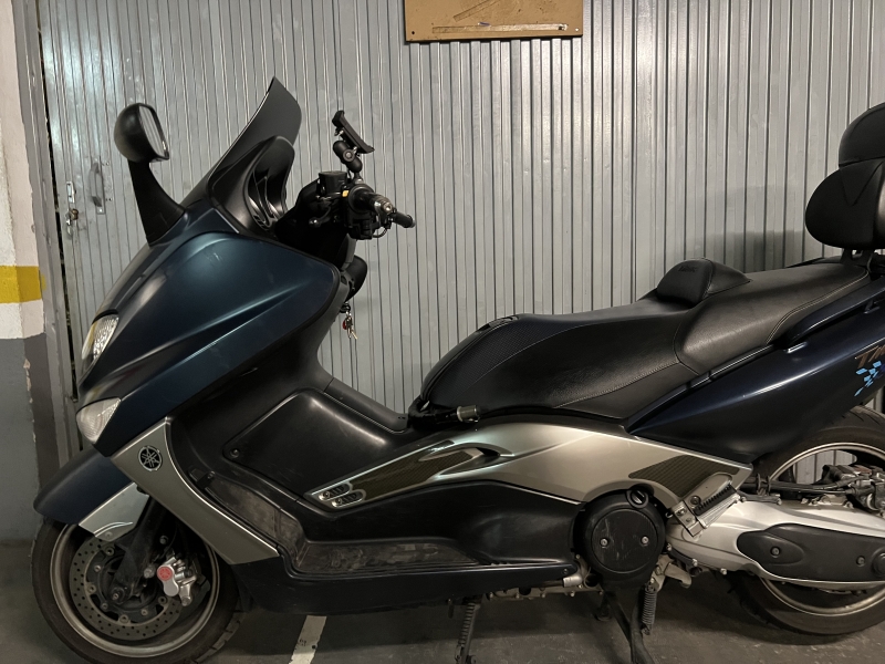 YAMAHA T MAX 500