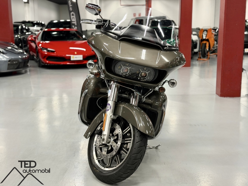 Harley-Davidson Road Glide Ultra 1745