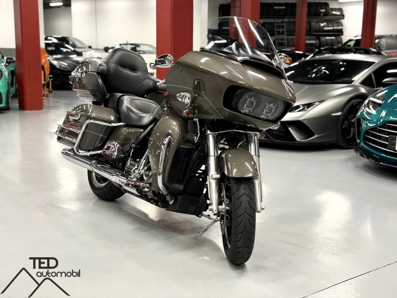 Harley-Davidson Road Glide Ultra 1745