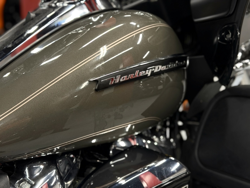 Harley-Davidson Road Glide Ultra 1745