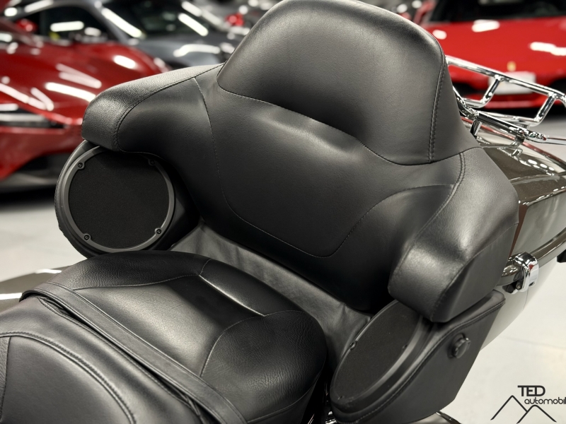 Harley-Davidson Road Glide Ultra 1745