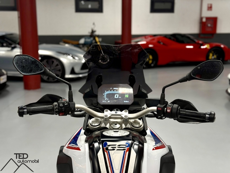 BMW GS 850 95cv