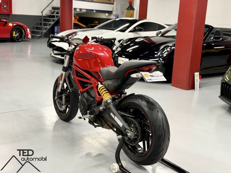 Ducati Monster 797