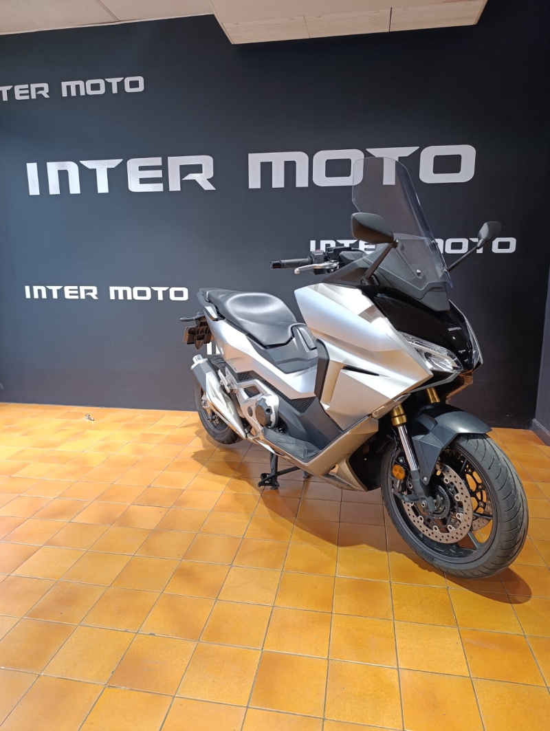HONDA FORZA 750 DCT