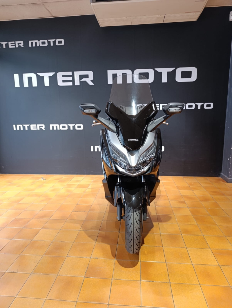 HONDA FORZA 300