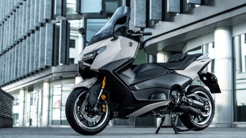 YAMAHA TMAX - TECH MAX 2026